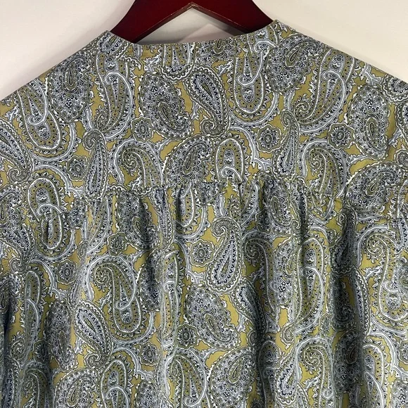 Lands'‎ End Paisley Blouse - Gray and Yellow - Picture 10 of 12